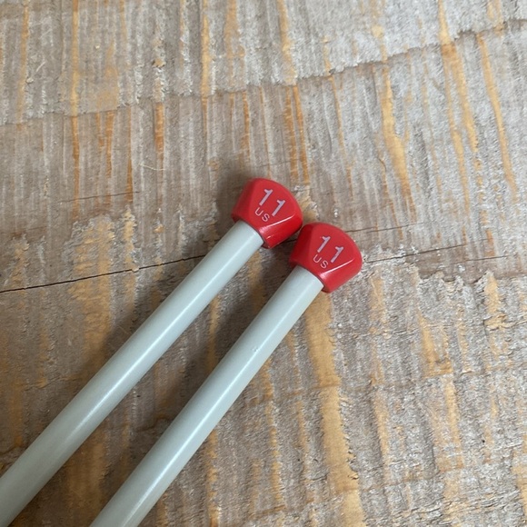 Knitting Needles - Picture 5 of 7
